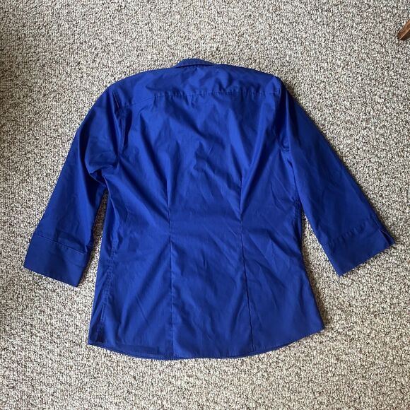 Land’s End Outfitters Womens Size 8 Blue Wrinkle Free Broadcloth 3/4 Sleeve - Picture 2 of 7